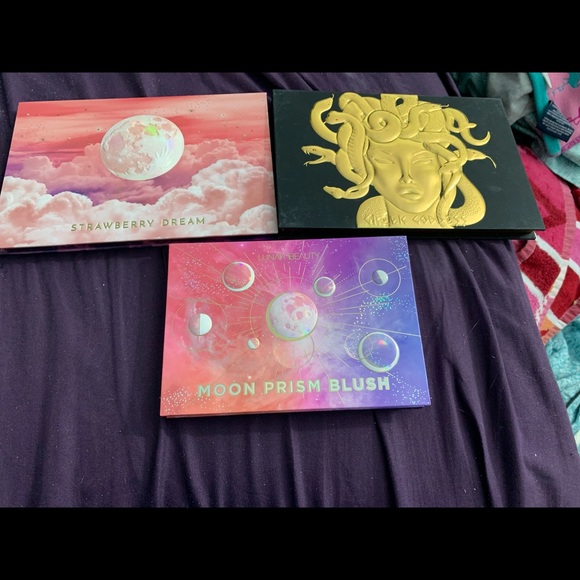 Lunar Beauty Pallettes Lot - Picture 2 of 2